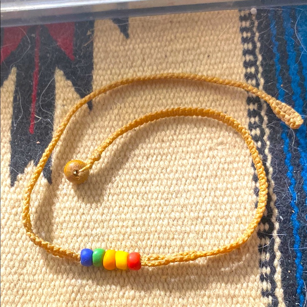 3/$15. Vintage 60’s  Primary colors Beaded necklace
